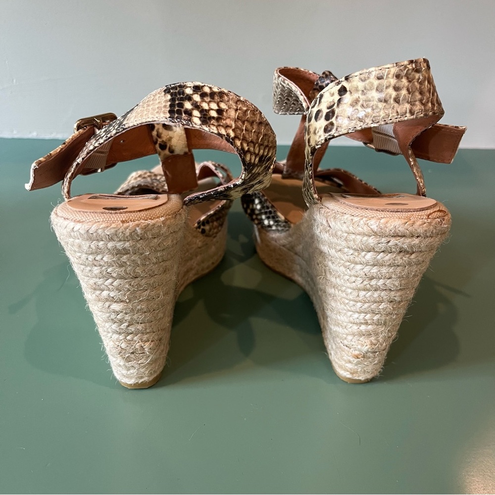 Brand New Kanna Spain Python Wedges - image 4